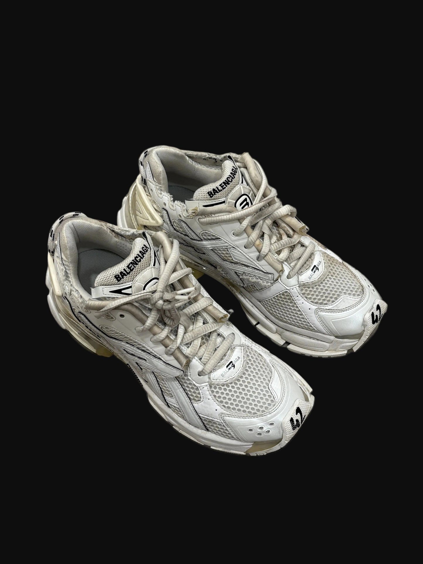 Balenciaga Runner - Size 42 - Pre-Owned
