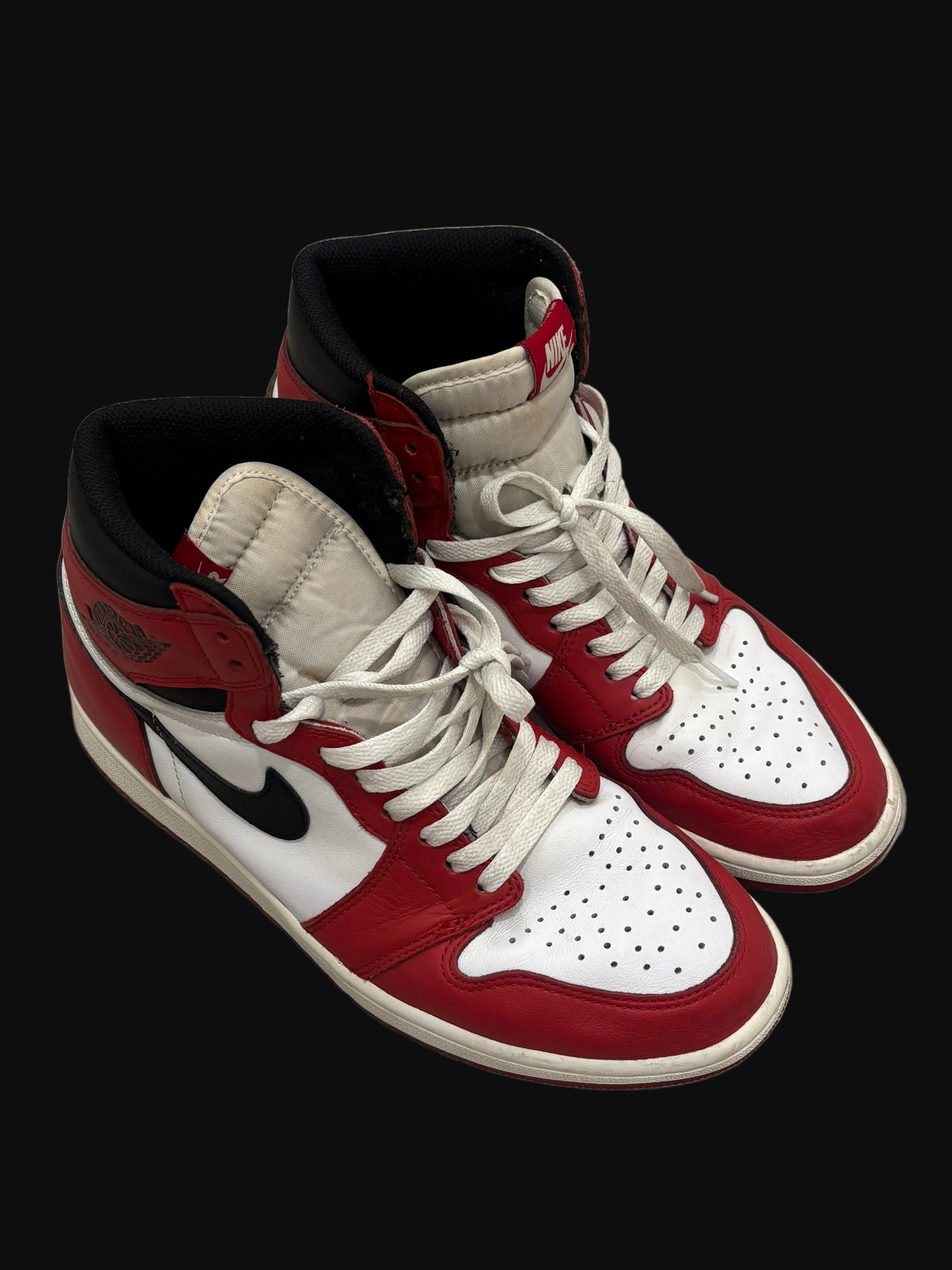 Jordan 1 "Chicago" 2015 - Size 9.5 - Pre-Owned