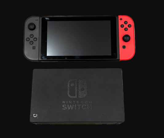Nintendo Switch - Pre-Owned