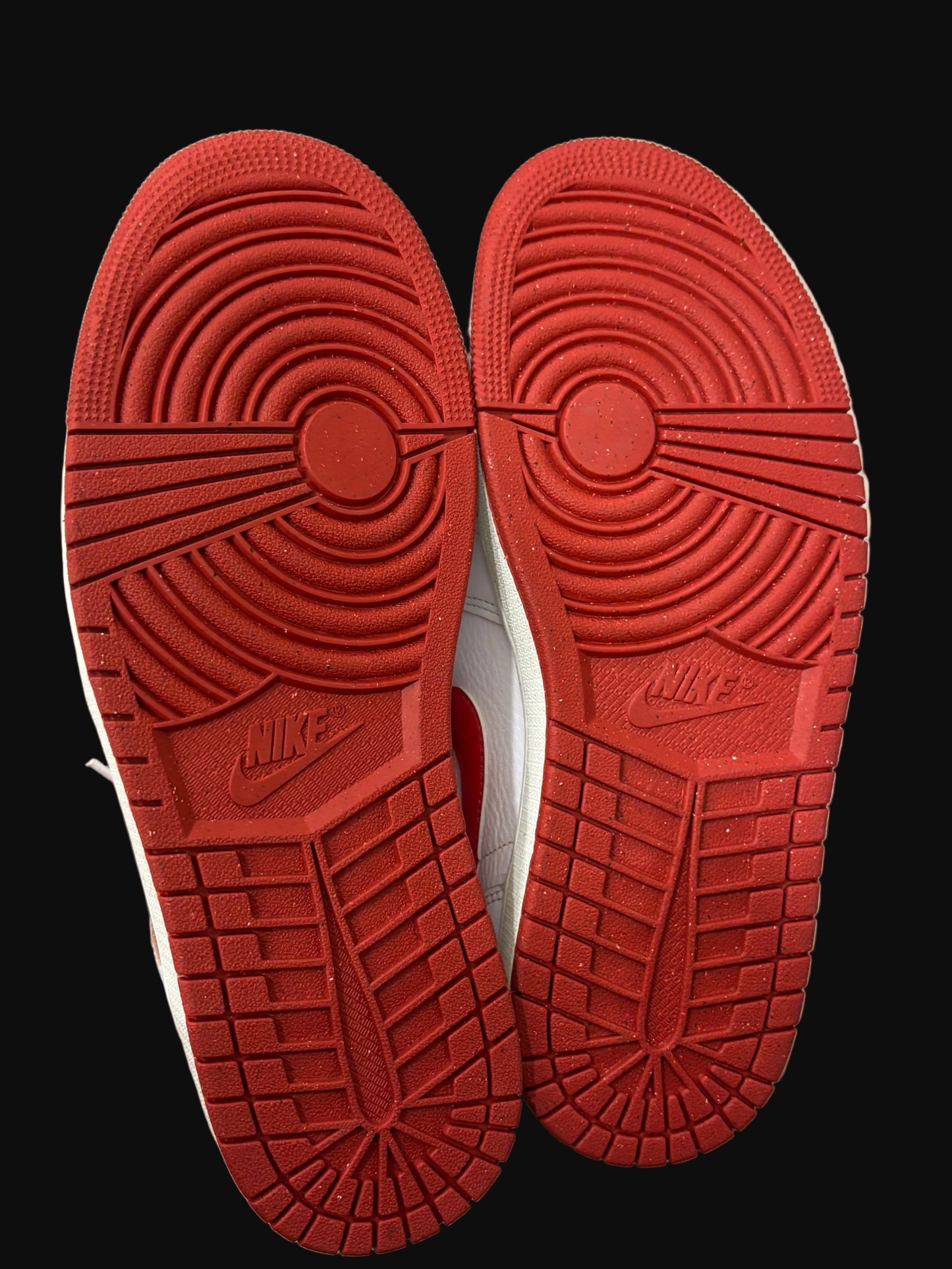 Jordan 1 Mid "Dune Red" - Size 9.5 - Brand New