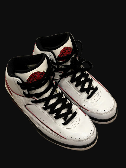 Jordan 2 Retro "White Varsity Red" 2010 - Size 9.5 - Pre-Owned